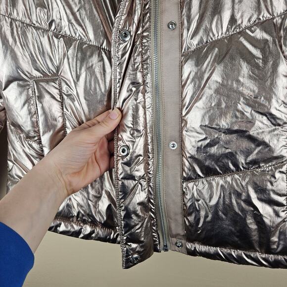 Abercrombie & Fitch AF Metallic Mini Puffer Jacket Size Medium - Picture 7 of 9